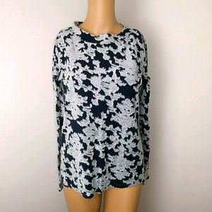 LOFT keyhole back long sleeve top